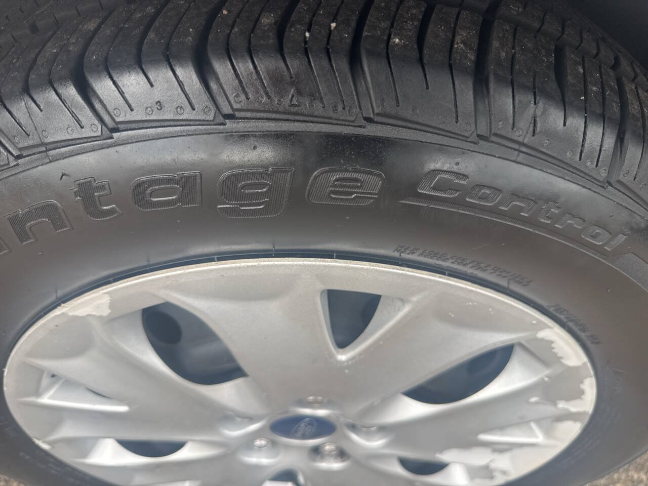 Used 2013 Ford Fusion S FWD image 10