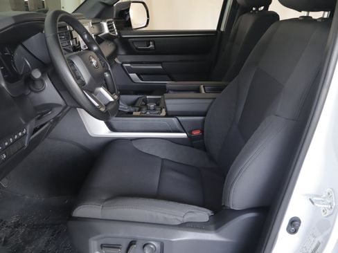 Used 2025 Toyota Tundra SR5 w/ SR5 Convenience Package AWD/4WD image 7