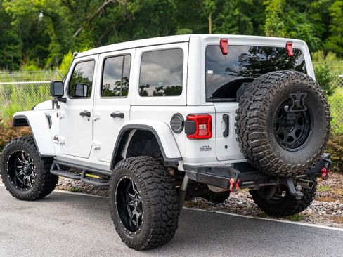 Used 2020 Jeep Wrangler Unlimited Rubicon AWD/4WD image 6