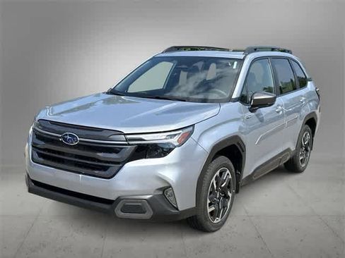 Used 2025 Subaru Forester Limited image 1
