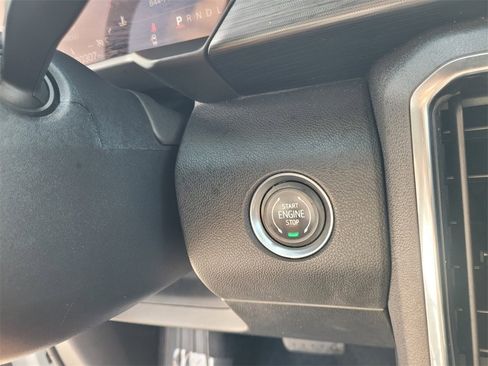 Certified 2025 GMC Acadia Elevation image 29