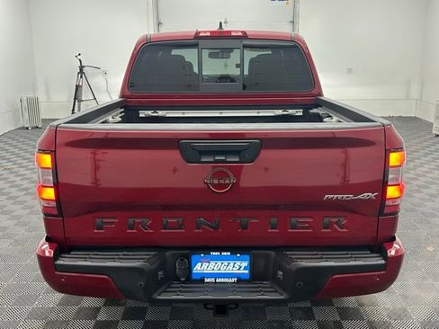 Used 2022 Nissan Frontier PRO-4X w/ Pro-4X Premium Package image 16