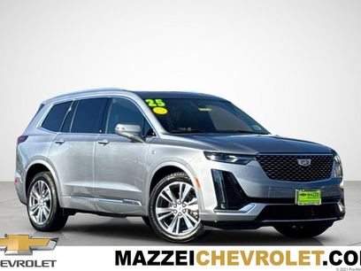 Used 2025 Cadillac XT6 Premium Luxury