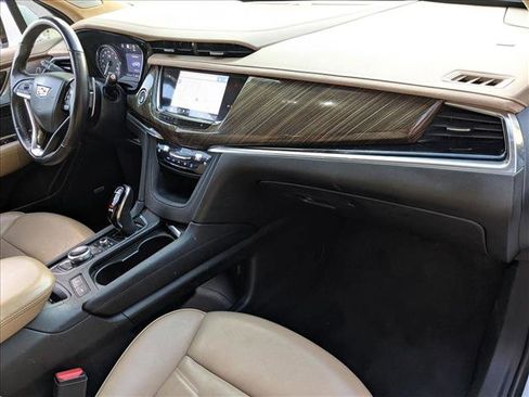 Used 2022 Cadillac XT6 Sport w/ Platinum Package image 22