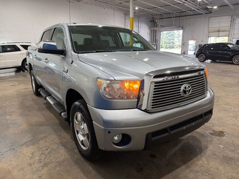 Used 2011 Toyota Tundra Limited w/ Memory Pkg AWD/4WD image 3