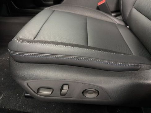 New 2026 Chevrolet Equinox EV LT FWD image 15