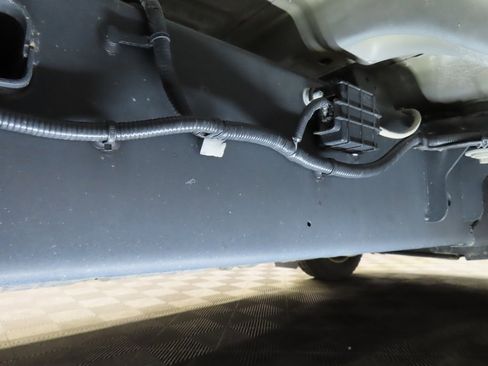 Used 2024 Ford F450 Lariat w/ Chrome Package image 9