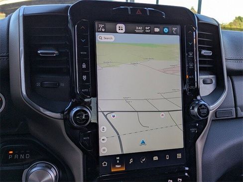 Used 2022 RAM 1500 Laramie image 22