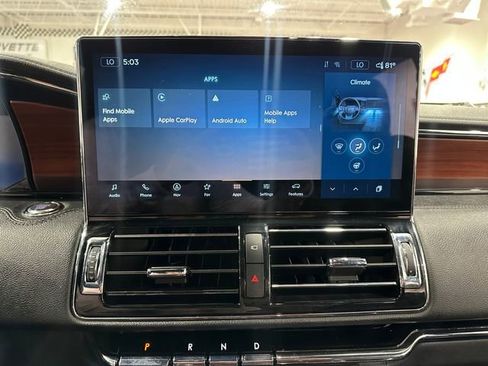 Used 2022 Lincoln Navigator Reserve image 15
