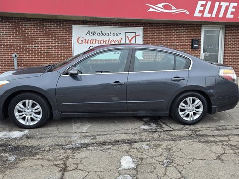 Used 2010 Nissan Altima 2.5 SL w/ SL Pkg image 4