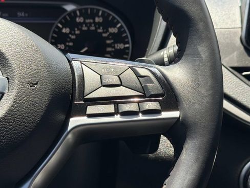 Used 2021 Nissan Altima 2.5 SR FWD image 13
