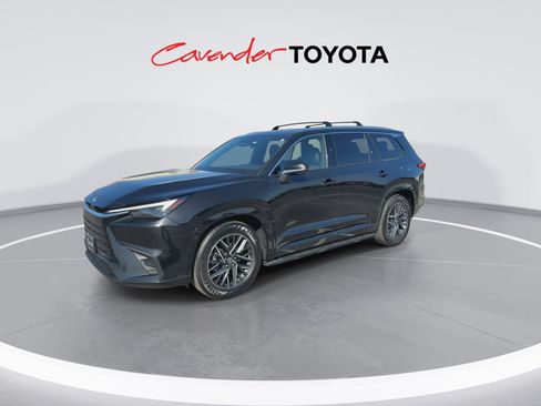 Used 2025 Lexus TX 350 FWD w/ Technology Package image 4