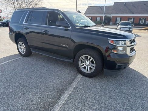 Used 2017 Chevrolet Tahoe LS image 1