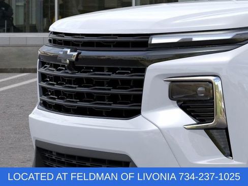 New 2025 Chevrolet Traverse LT w/ Midnight/Sport Edition image 13