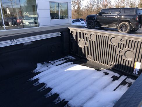 New 2026 Nissan Frontier SV w/ SV Convenience Package image 17