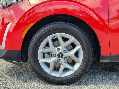 Used 2024 Kia Soul LX w/ Option Group 015 image 6