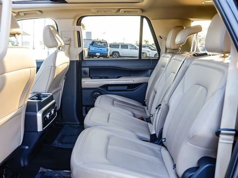 Used 2024 Ford Expedition Max Limited image 20