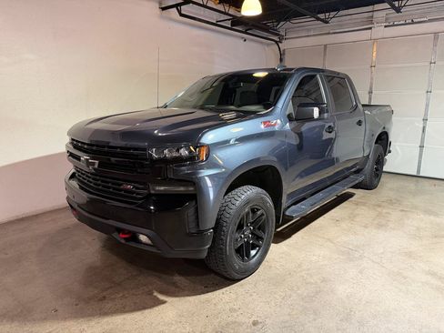 Used 2022 Chevrolet Silverado 1500 LT Trail Boss w/ Safety Package AWD/4WD image 3
