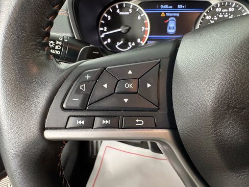 Used 2022 Nissan Altima 2.5 SR image 15