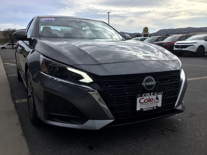 Used 2024 Nissan Altima 2.5 SV w/ SV Premium Package