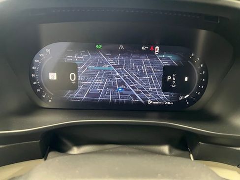 Used 2026 Volvo XC40 B5 Ultra w/ Protection Package Premier image 23