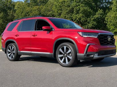 Used 2025 Honda Pilot Touring