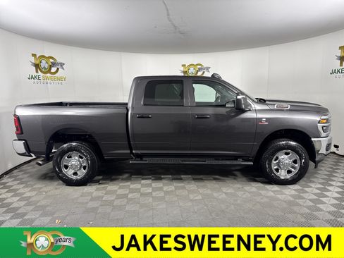 New 2026 RAM 2500 Tradesman AWD/4WD image 11
