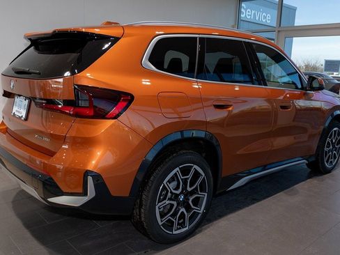 New 2025 BMW X1 xDrive28i w/ Premium Package image 5