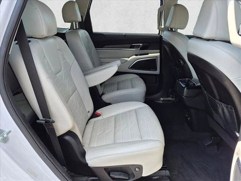 Used 2022 Kia Telluride SX w/ SX Prestige Package AWD/4WD image 20