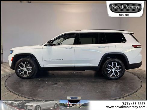 Used 2023 Jeep Grand Cherokee L Limited AWD/4WD image 5