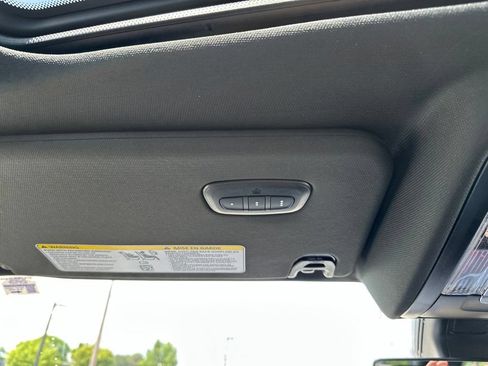 New 2026 RAM 1500 Laramie AWD/4WD image 38
