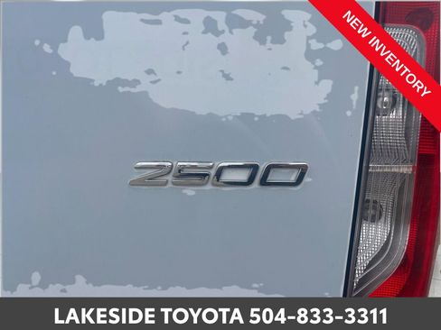 Used 2023 Mercedes-Benz Sprinter 144 Cargo w/ Acoustic Package image 5