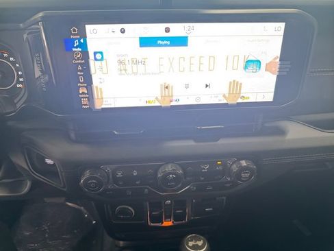 New 2027 Jeep Wrangler Unlimited Sahara AWD/4WD image 3