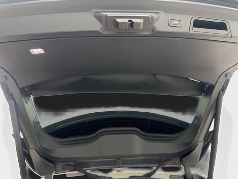 Used 2022 Land Rover Range Rover Velar S image 80