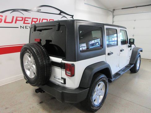 Used 2017 Jeep Wrangler Unlimited Sport w/ Quick Order Package 24S AWD/4WD image 14