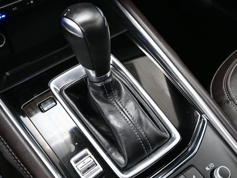 Used 2024 MAZDA CX-5 Signature AWD/4WD image 32
