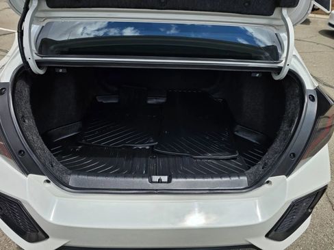 Used 2019 Honda Civic Si image 24