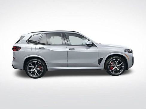 New 2026 BMW X5 sDrive40i w/ M Sport Package image 3