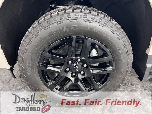 New 2026 Chevrolet Silverado 1500 Custom w/ Turbomax Blackout Package image 21