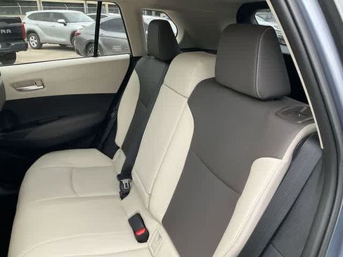 Certified 2024 Toyota Corolla Cross XLE w/ Convenience Package AWD/4WD image 17