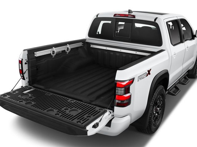 Used 2022 Nissan Frontier PRO-4X AWD/4WD image 7
