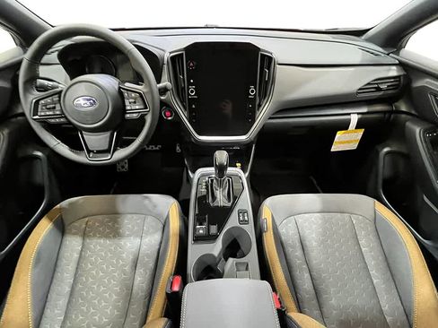 Used 2025 Subaru Crosstrek 2.5i Sport AWD/4WD image 14