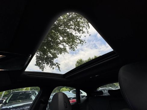 Used 2023 BMW i4 eDrive35 w/ Premium Package RWD image 39