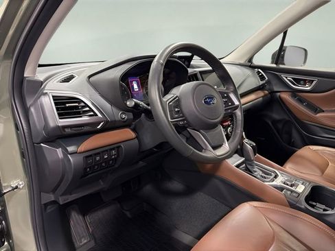Used 2021 Subaru Forester Touring w/ Popular Package #2 image 11