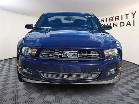 Used 2012 Ford Mustang Premium image 2