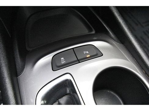 Used 2024 Chevrolet Malibu LS image 23