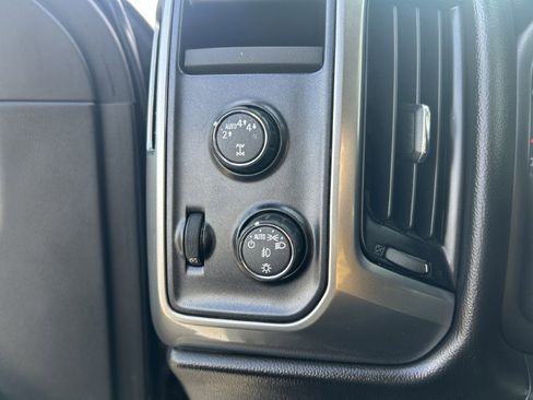 Used 2017 Chevrolet Silverado 1500 LT w/ All Star Edition AWD/4WD image 22