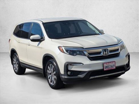 Certified 2019 Honda Pilot EX image 3
