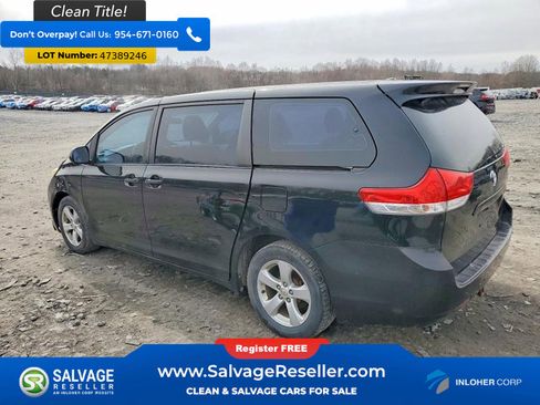 Used 2011 Toyota Sienna image 3