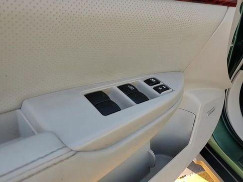 Used 2012 Subaru Outback 3.6R Limited w/ Moonroof Pkg image 14